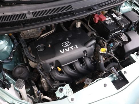 Used 2009 Toyota Yaris Sedan w/ Convenience Pkg FWD image 39
