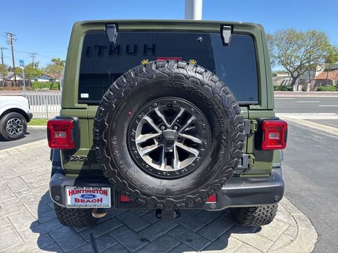 Used 2024 Jeep Wrangler Unlimited Rubicon 392 image 16