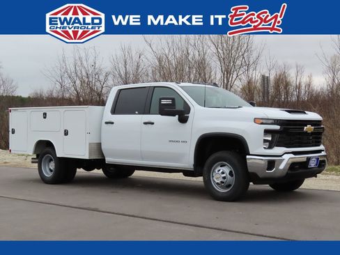 New 2026 Chevrolet Silverado 3500 W/T w/ WT Convenience Package AWD/4WD image 1