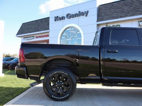 Used 2025 RAM 3500 Laramie image 45