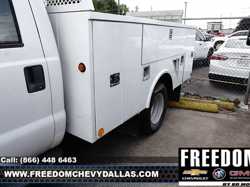 Used 2011 Ford F350 XL w/ PWR Equipment Group image 8