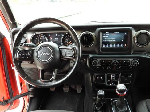 Used 2019 Jeep Wrangler Unlimited Sport S image 37