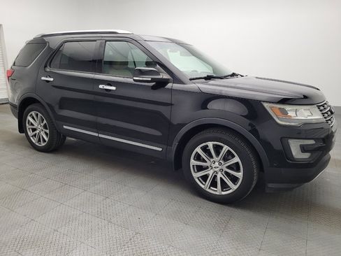 Used 2017 Ford Explorer Limited w/ Equipment Group 301A AWD/4WD image 11