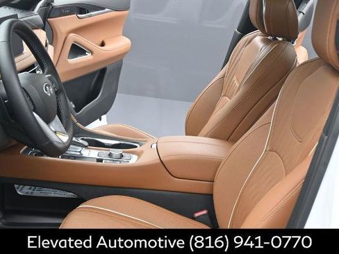 Certified 2026 INFINITI QX60 Autograph w/ Autograph Tech Package AWD/4WD image 18