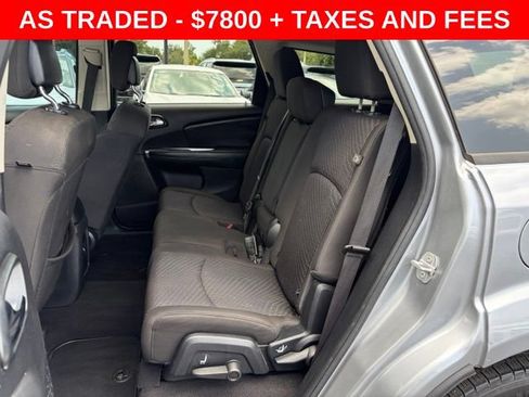 Used 2018 Dodge Journey SE w/ Connectivity Group FWD image 15