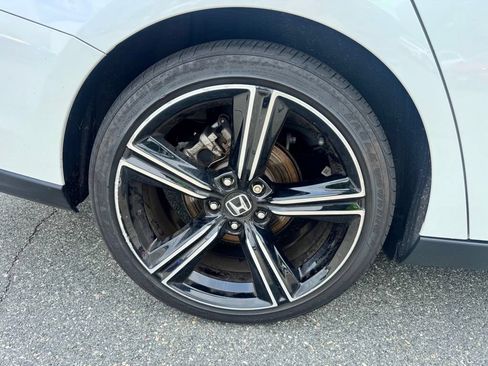 Used 2025 Honda Accord Sport image 26
