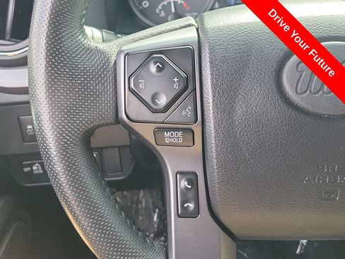 Used 2022 Toyota Tacoma TRD Sport w/ TRD Premium Sport Package RWD image 7