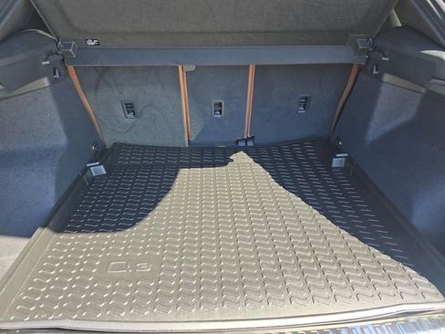 Used 2025 Audi Q3 2.0T Premium w/ Convenience Package image 14