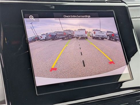 New 2025 Jeep Grand Cherokee Altitude image 24