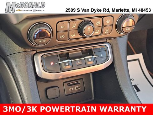 Used 2020 GMC Acadia AT4 image 17