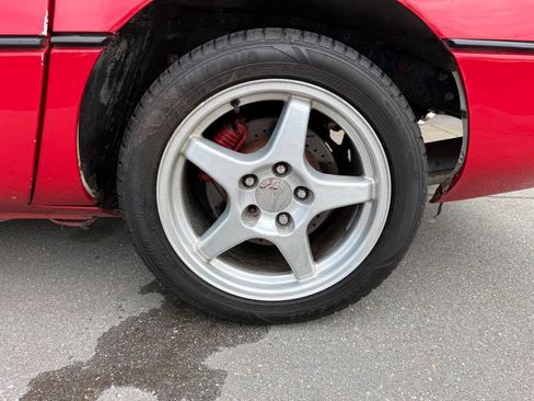 Used 1988 Chevrolet Corvette Convertible RWD image 10