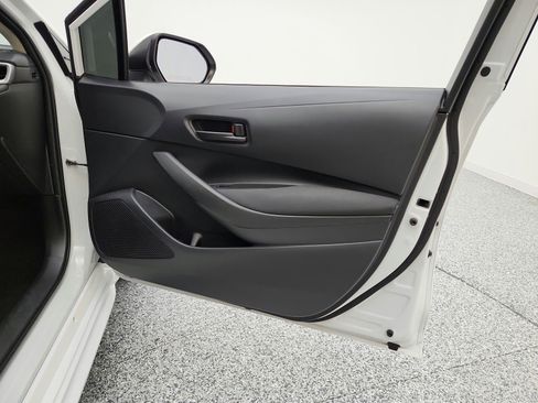 Used 2024 Toyota Corolla LE FWD image 25