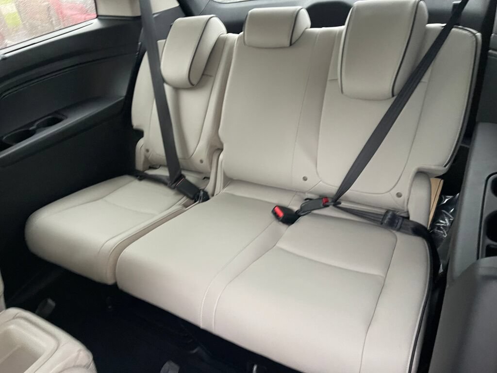 New 2027 Honda Odyssey Touring image 19