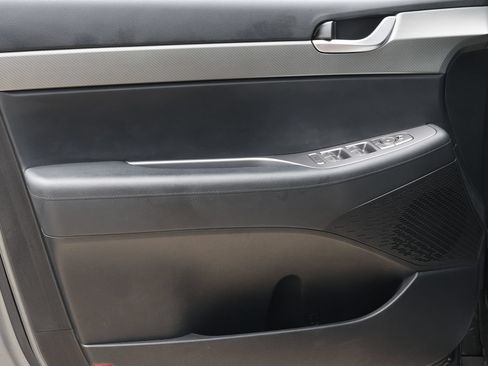 Used 2025 Hyundai Palisade SEL FWD image 25