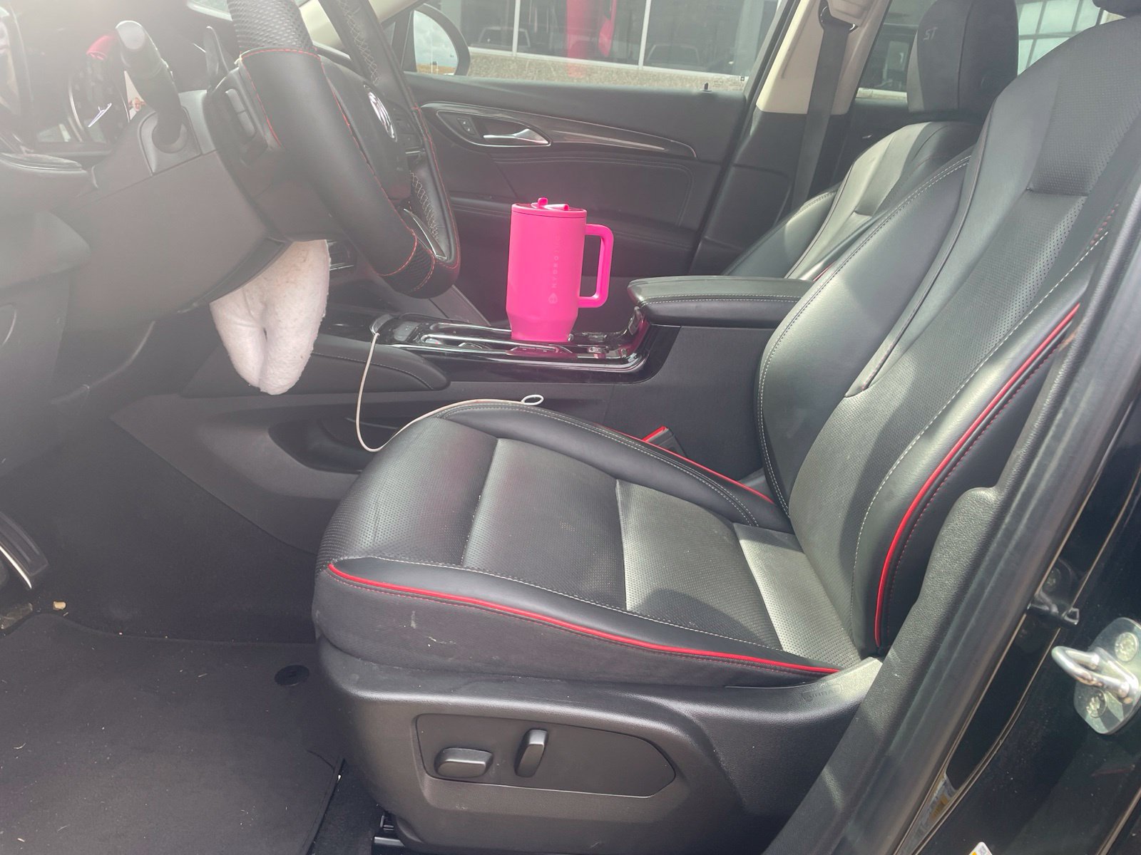 Used 2023 Buick Envision Essence w/ Sport Touring Package FWD image 8