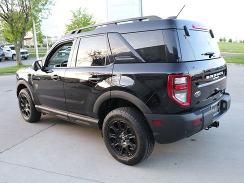 Used 2025 Ford Bronco Sport Badlands AWD/4WD image 4