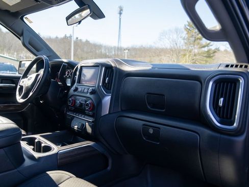 Used 2022 Chevrolet Silverado 1500 LT Trail Boss w/ Bed Protection Package image 12