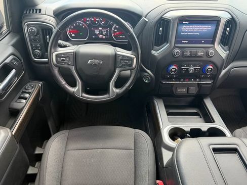 Used 2022 Chevrolet Silverado 1500 LT Trail Boss w/ Safety Package AWD/4WD image 18