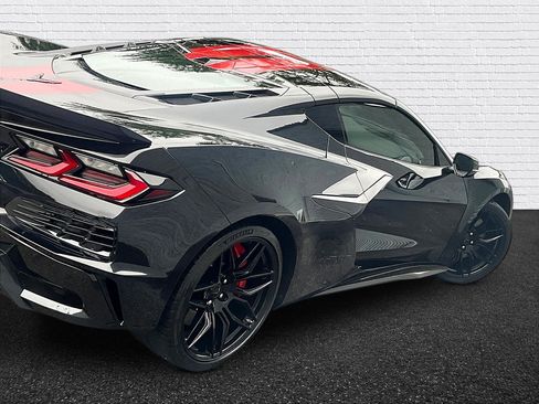 Used 2024 Chevrolet Corvette Z06 RWD image 37