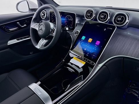 New 2026 Mercedes-Benz GLC 300 image 15