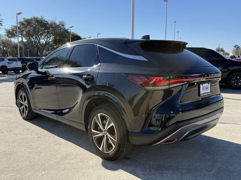 Used 2023 Lexus RX 350 Premium w/ Accessory Package image 7