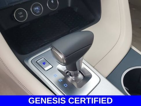 Certified 2026 Genesis G70 2.5T Prestige RWD image 21