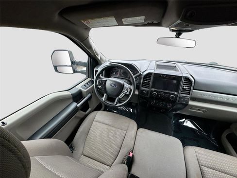 Used 2022 Ford F350 XLT image 21