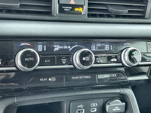 New 2025 Honda Pilot EX-L image 28