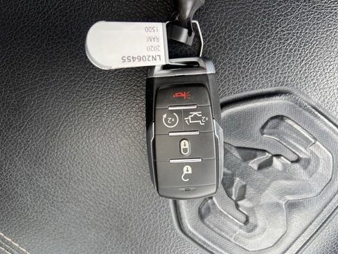 Used 2020 RAM 1500 Laramie image 24