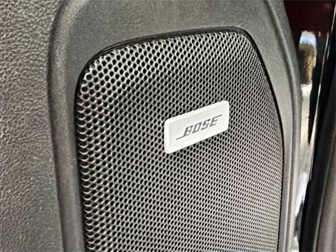 Used 2021 Chevrolet Silverado 1500 High Country w/ Technology Package image 18