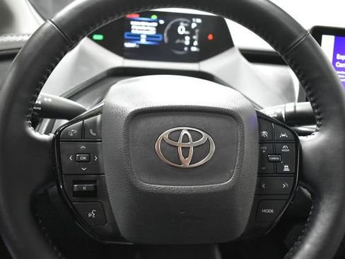 Used 2024 Toyota Prius XLE AWD/4WD image 16