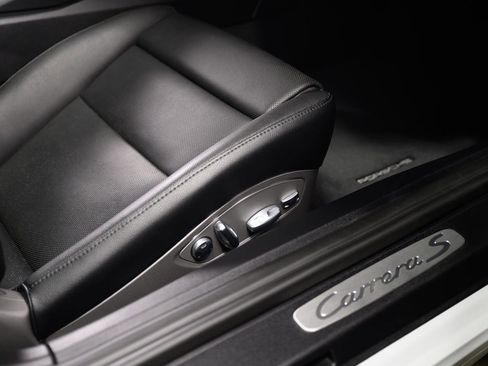 Used 2017 Porsche 911 Carrera S RWD image 31