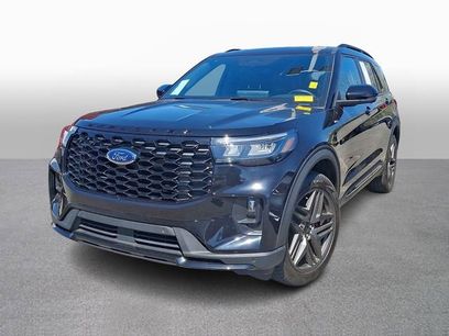Used 2025 Ford Explorer ST-Line w/ ST-Line Street Pack