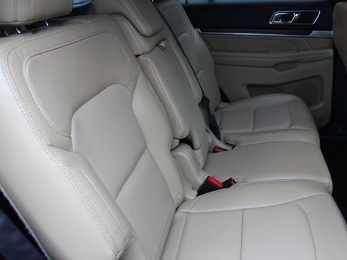 Used 2017 Ford Explorer Limited w/ Equipment Group 301A image 16