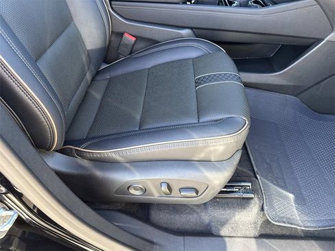 New 2026 Chevrolet Traverse High Country image 28