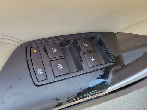 Used 2016 Buick Regal Premium FWD image 18