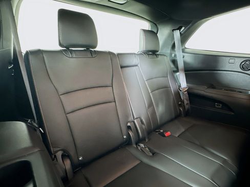 Used 2022 Honda Pilot TrailSport image 27