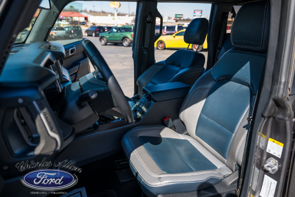 Used 2022 Ford Bronco Outer Banks AWD/4WD image 10