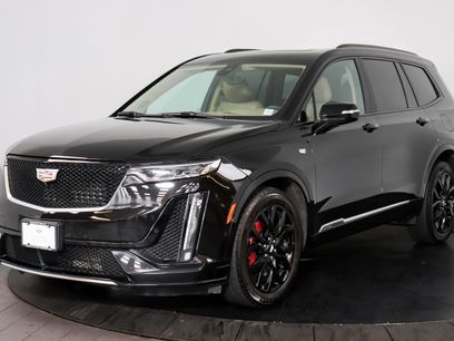 Used 2024 Cadillac XT6 Sport w/ Platinum Package