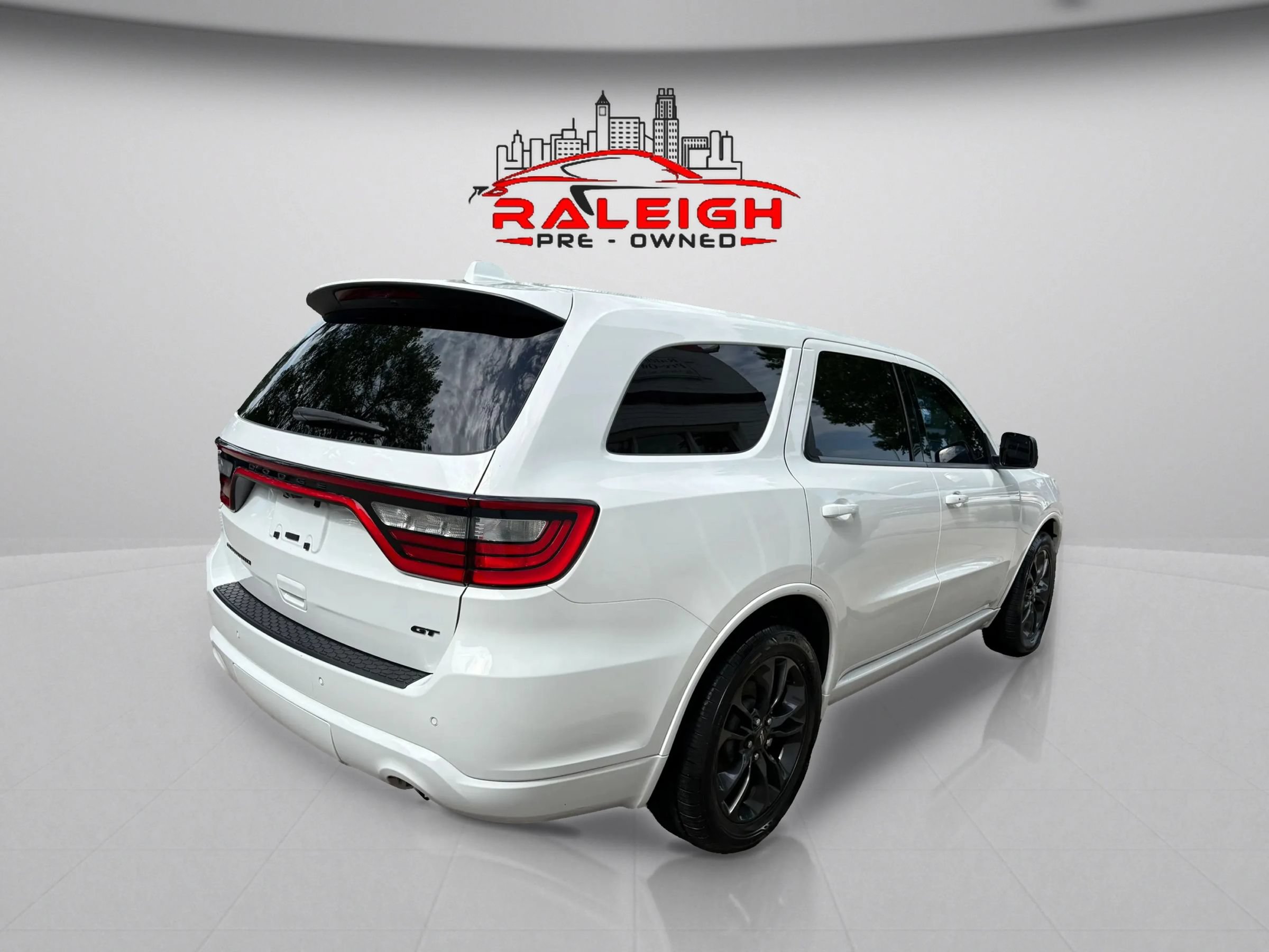 Used 2022 Dodge Durango GT RWD image 5