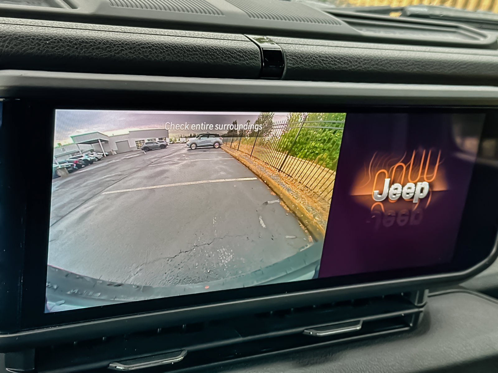 Used 2026 Jeep Wrangler Sport AWD/4WD image 18