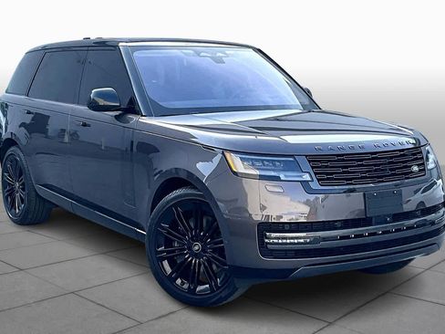 Used 2023 Land Rover Range Rover Long Wheelbase First Edition image 3