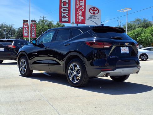 Used 2025 Chevrolet Blazer LT AWD/4WD image 7