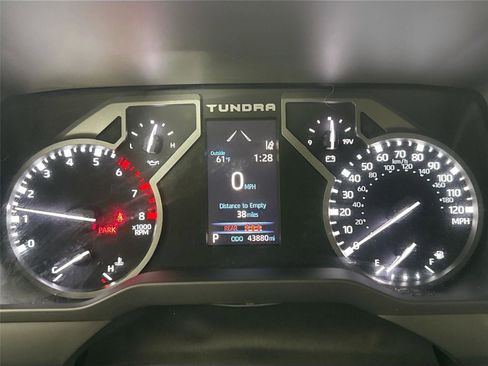 Used 2022 Toyota Tundra SR5 w/ Convenience Package image 20