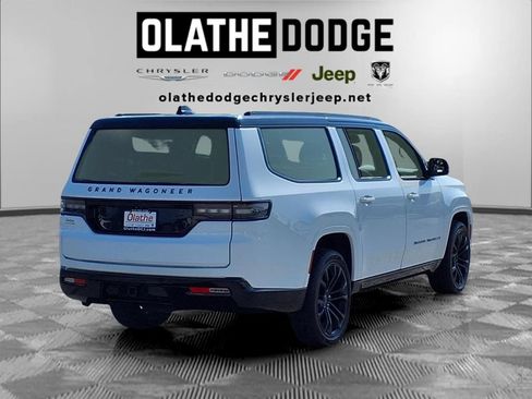 Used 2024 Jeep Grand Wagoneer L Series II w/ Quick Order Packagew 28T AWD/4WD image 30