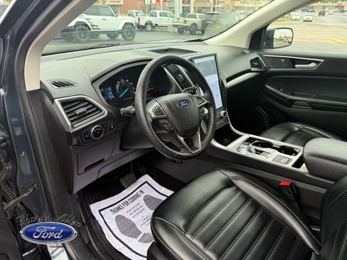 Used 2023 Ford Edge SEL w/ Convenience Package AWD/4WD image 10