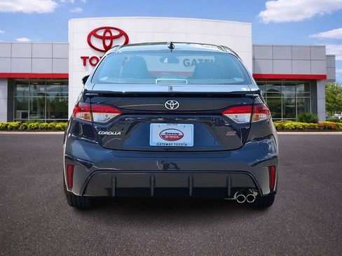 Used 2023 Toyota Corolla SE w/ Carpet Mat Package (TMS) FWD image 6