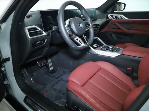 Used 2025 BMW i4 xDrive40i w/ M Sport Package image 17