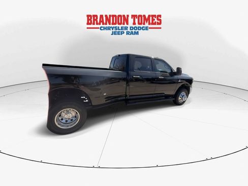 Certified 2026 RAM 3500 Tradesman AWD/4WD image 9