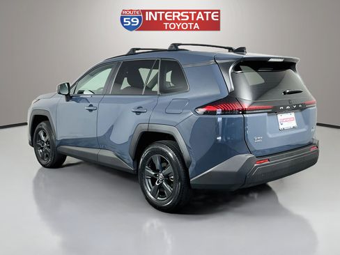 Used 2026 Toyota RAV4 LE AWD/4WD image 5